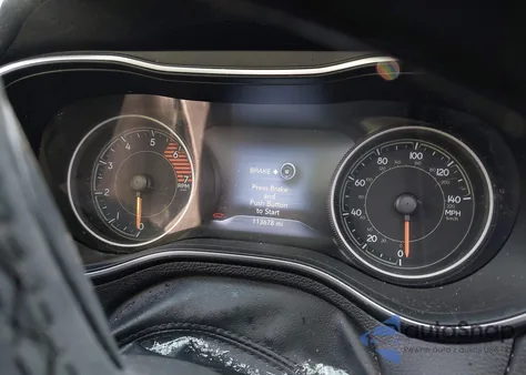 2019 Jeep Cherokee Limited 4X4 from USA, damaged, VIN 1C4PJMDN9KD267576